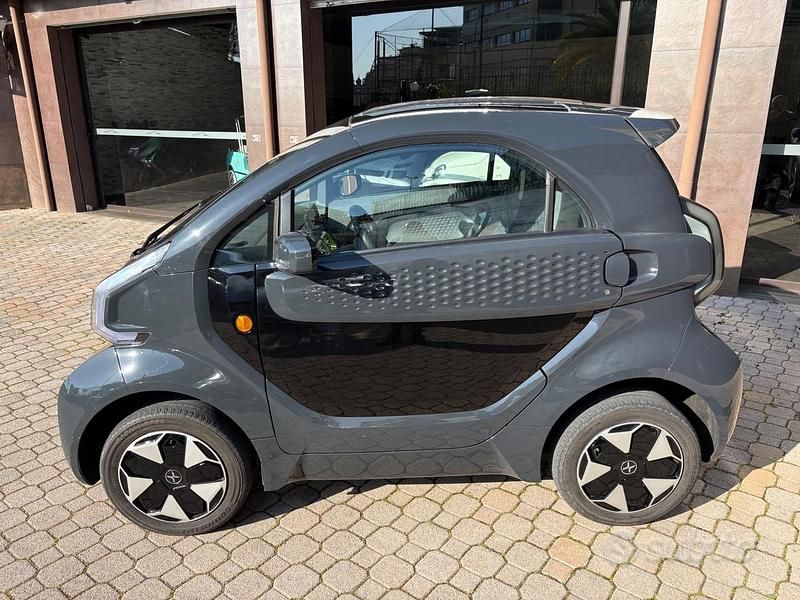 Usata XEV Yoyo 7 kW (10 CV) 2024 Grigio Utilitaria