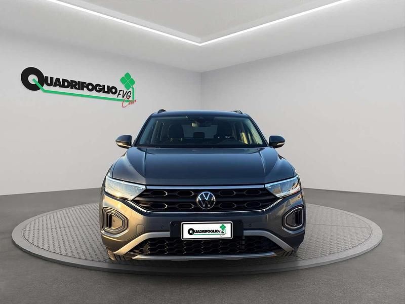 Używany VW T-Roc Life 150 KM (110 kW) 2022 Szary SUV