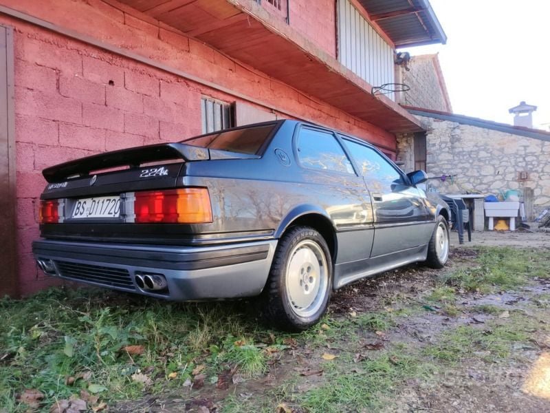 Usata Maserati 224 245 CV (180 kW) 1991 Nero Coupé