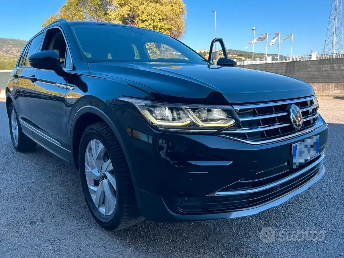 Usata VW Tiguan 150 CV (110 kW) 2021 Nero SUV