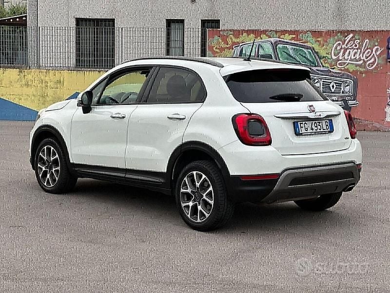 Usata Fiat 500X Cross 140 CV (102 kW) 2016 Bianco SUV