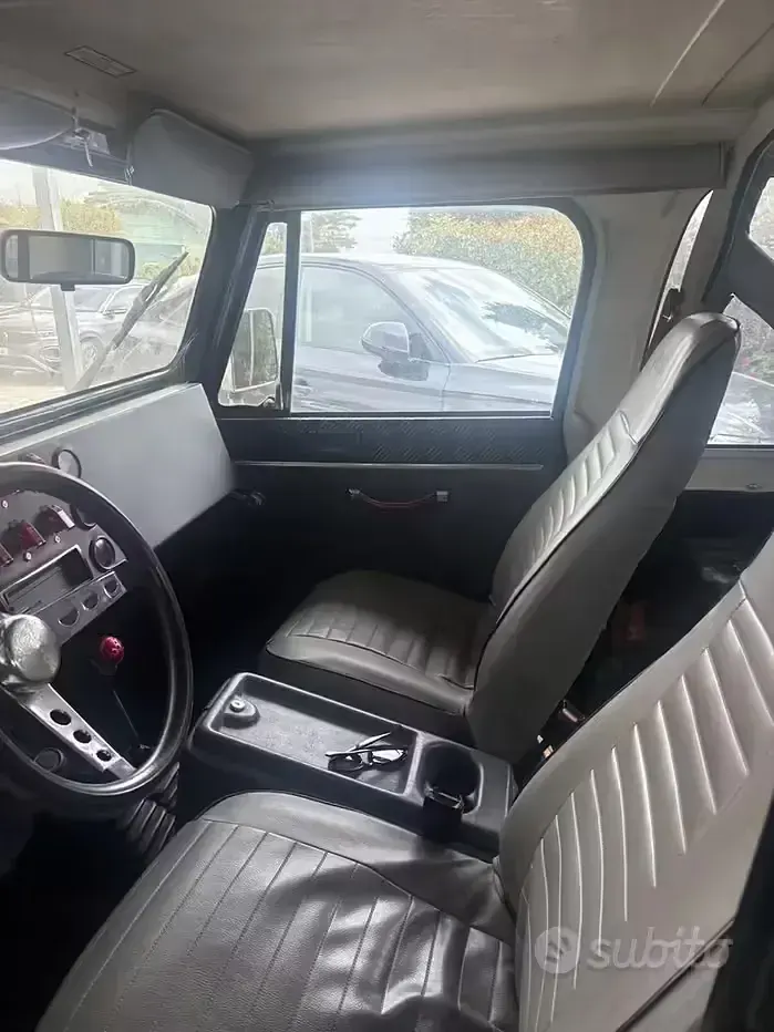 Usata Jeep Wrangler 1991 Blu SUV