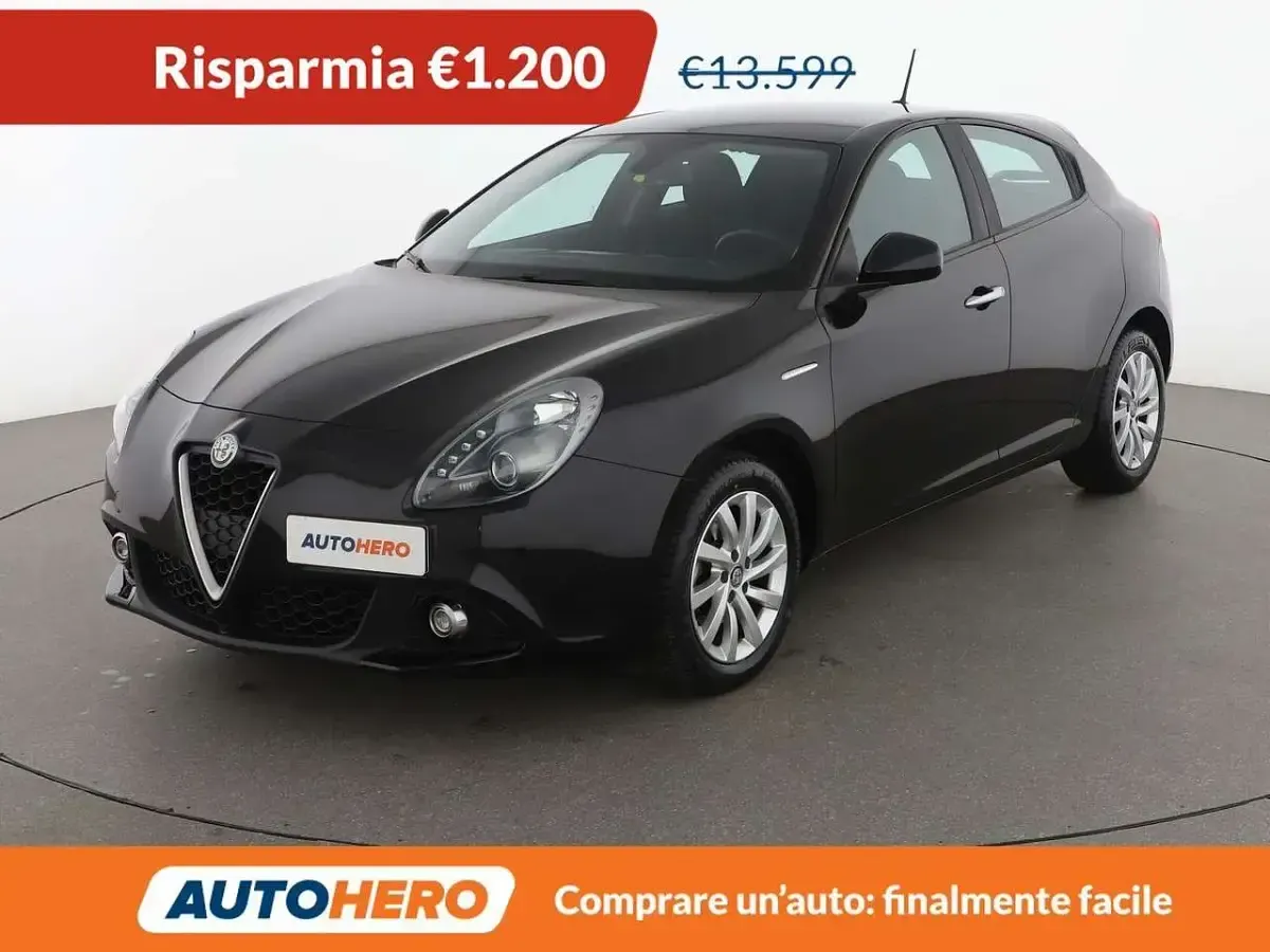 Begagnad Alfa Romeo Giulietta 120 HK (88 kW) 2017 Halvkombi
