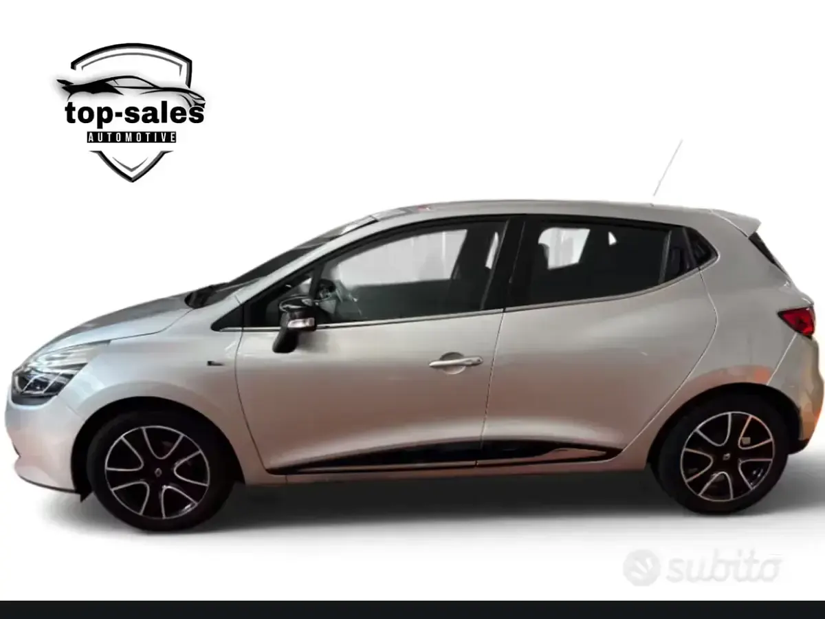 Usata Renault Clio IV Zen 73 CV (53 kW) 2017 Grigio Berlina