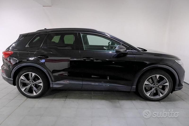 Usata Audi Q4 e-tron Advanced 150 kW (204 CV) 2022 Nero SUV