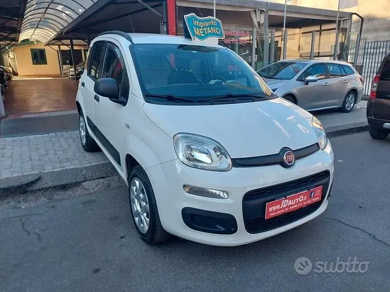 Usata Fiat Panda Pop 80 CV (58 kW) 2015 Bianco Utilitaria