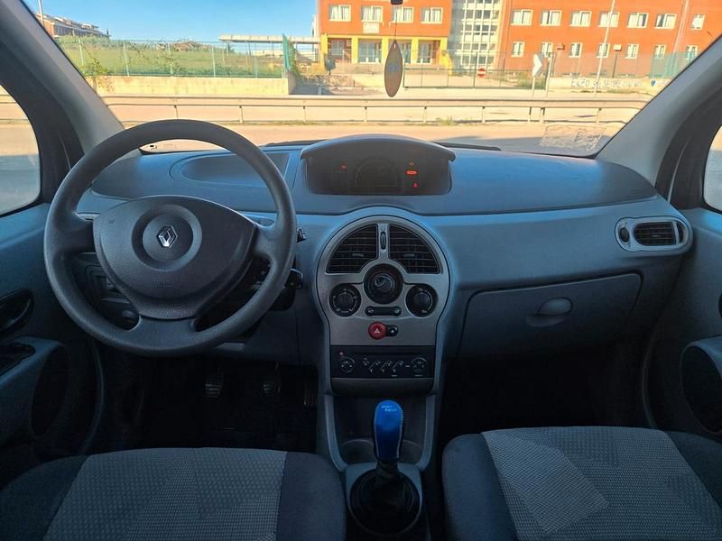 Usata Renault Modus Dynamique 75 CV (55 kW) 2007 Grigio Monovolume