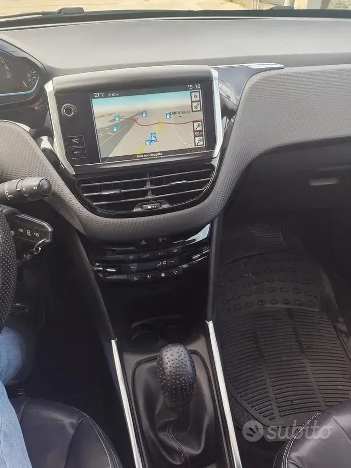 Usata Peugeot 2008 82 CV (60 kW) 2014 SUV