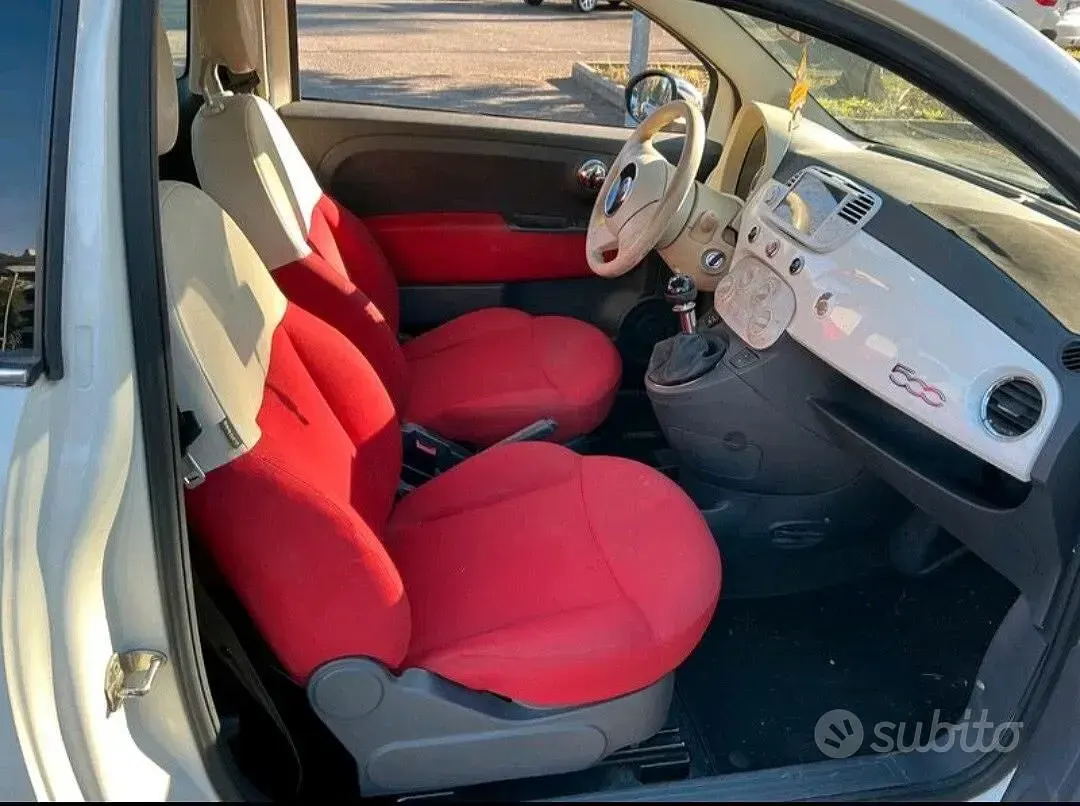 Usata Fiat 500 Lounge 69 CV (50 kW) 2013 Bianco Berlina