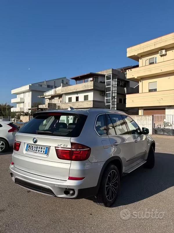 Usata BMW X5 Efficient Dynamics 245 CV (180 kW) 2013 Grigio SUV
