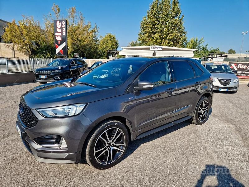 Usata Ford T 238 CV (175 kW) 2020 Grigio Station wagon