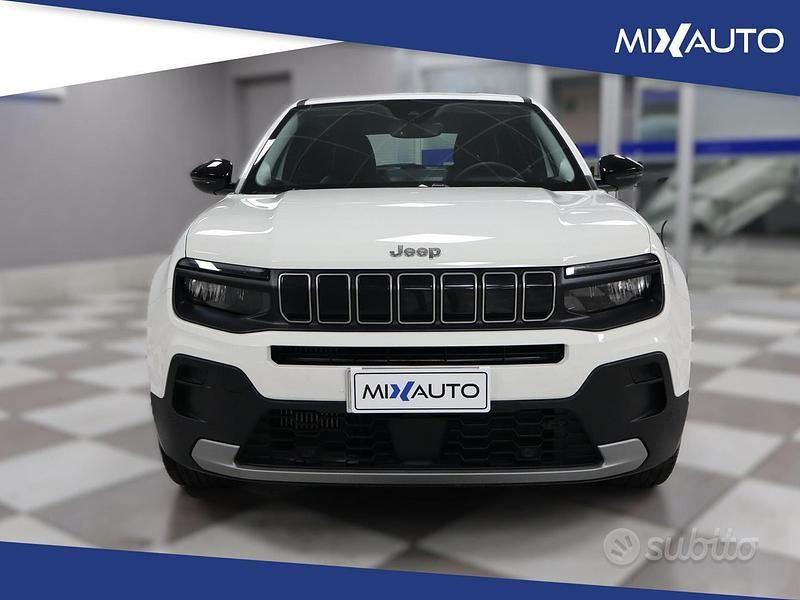 Usata Jeep Avenger Altitude 101 CV (74 kW) 2024 Bianco SUV