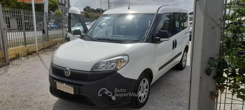 Usata Fiat Doblò 95 CV (69 kW) 2018 Bianco Monovolume