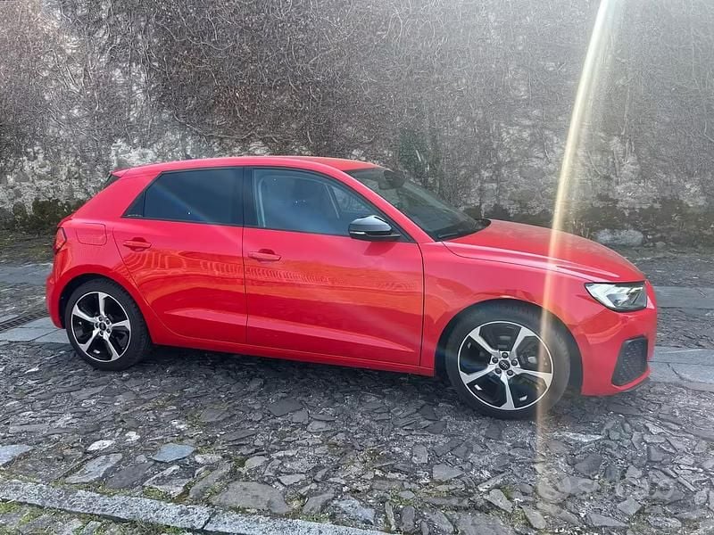 Usata Audi A1 Admired 110 CV (80 kW) 2023 Rosso SUV