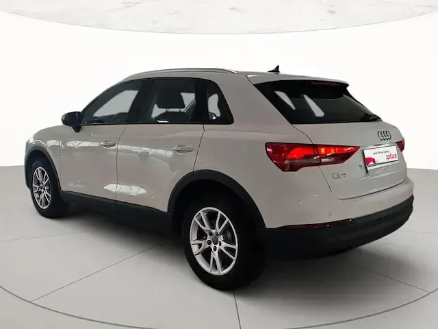Usata Audi Q3 Business 150 CV (110 kW) 2021 T9 bianco ibis SUV
