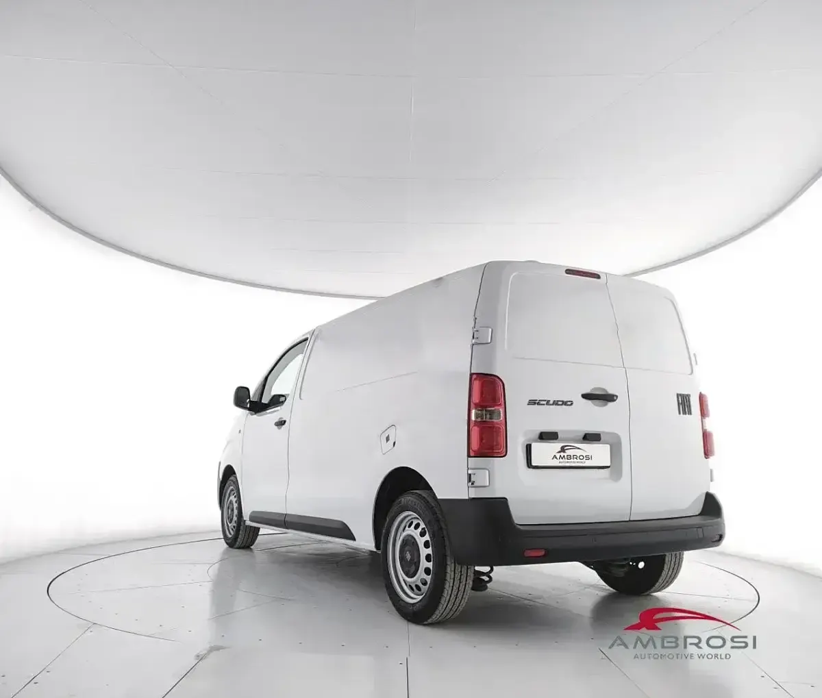 Usata Fiat Scudo 120 CV (88 kW) 2024 Bianco Furgone