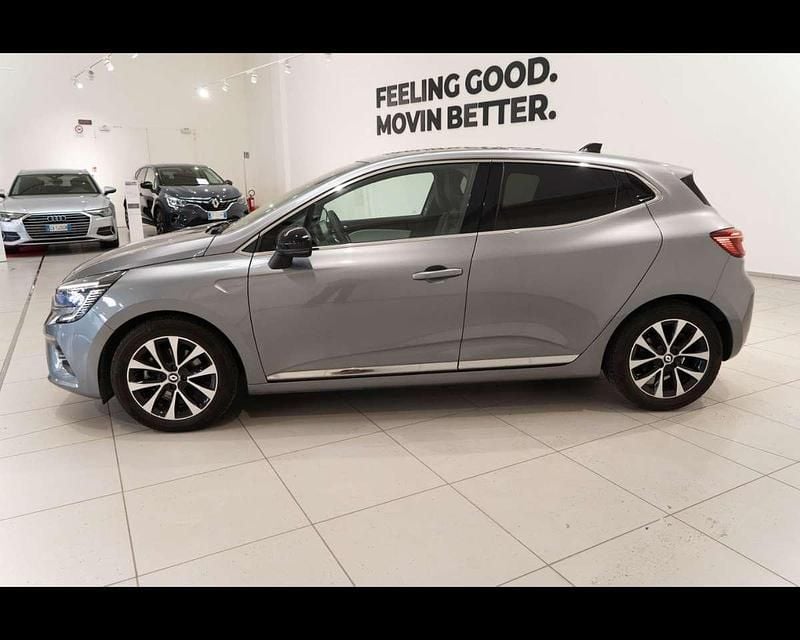 Usata Renault Clio V Techno 91 CV (66 kW) 2023 Grigio Berlina