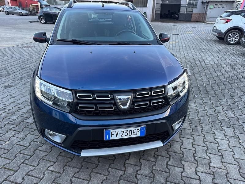 Usata Dacia Logan MCV Stepway 95 CV (69 kW) 2019 Blu Station wagon