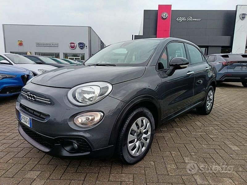 Grigio Usata 2023 Fiat 500X Cross SUV | 17.500 € (Buon prezzo) - Immagine 1/4