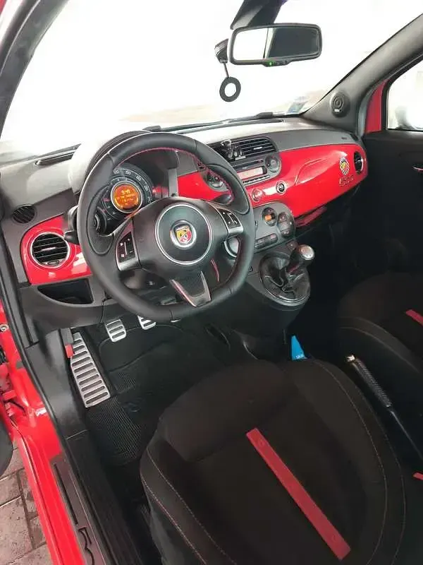 Usata Abarth 500 135 CV (99 kW) 2008 Utilitaria