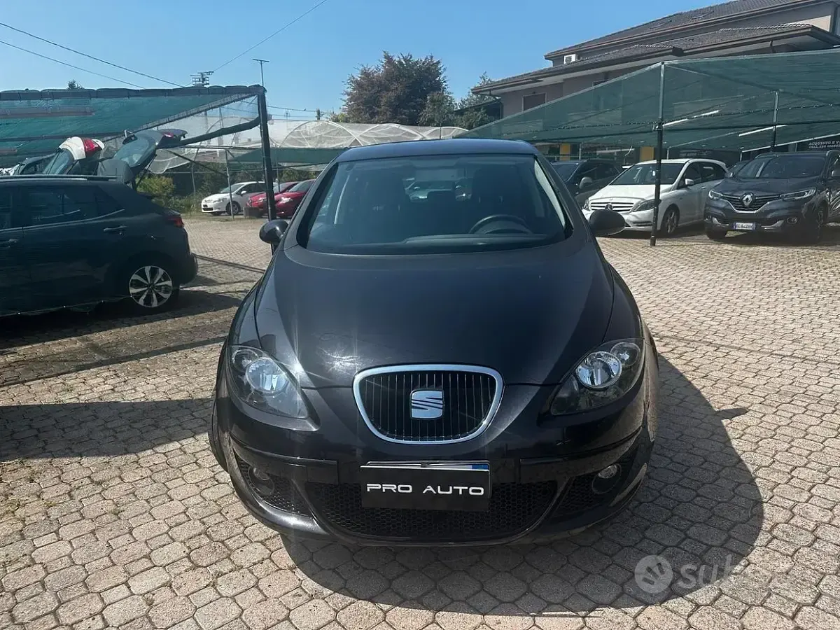 Usata Seat Altea Reference 102 CV (75 kW) 2008 Nero Monovolume