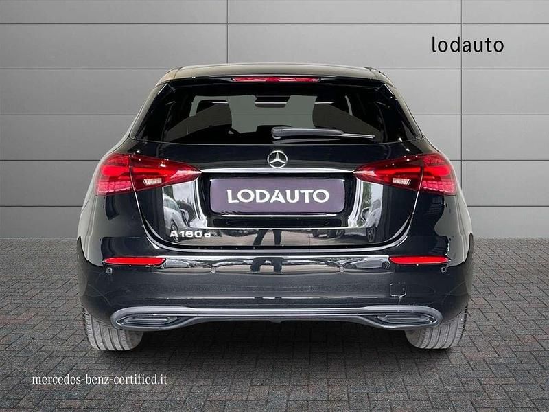 Usata Mercedes A180 Advanced 116 CV (85 kW) 2024 Nero Berlina