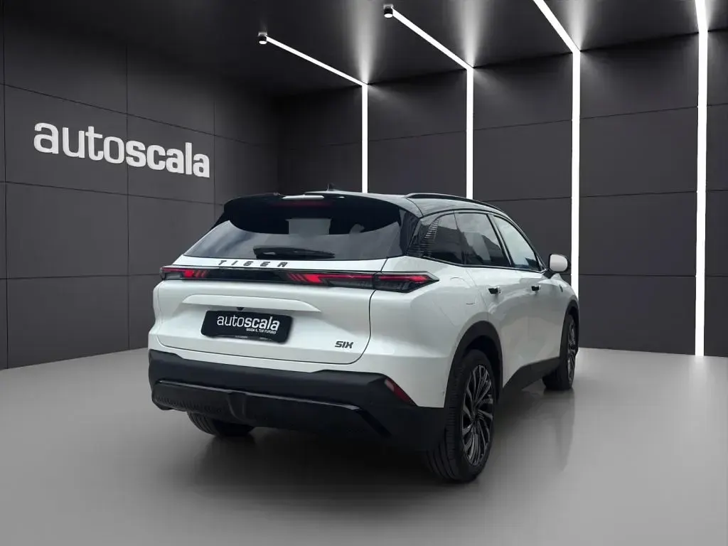 Usata Tiger Six 177 CV (130 kW) 2025 Vari colori SUV