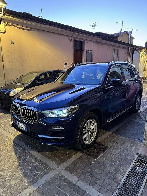 Begagnad BMW X5 Efficient Dynamics 231 HK (169 kW) 2021 SUV