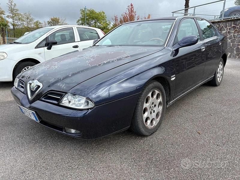Blu Usata 2004 Alfa Romeo 166 Distinctive Tre volumi | 999 € (Super prezzo) - Immagine 1/4