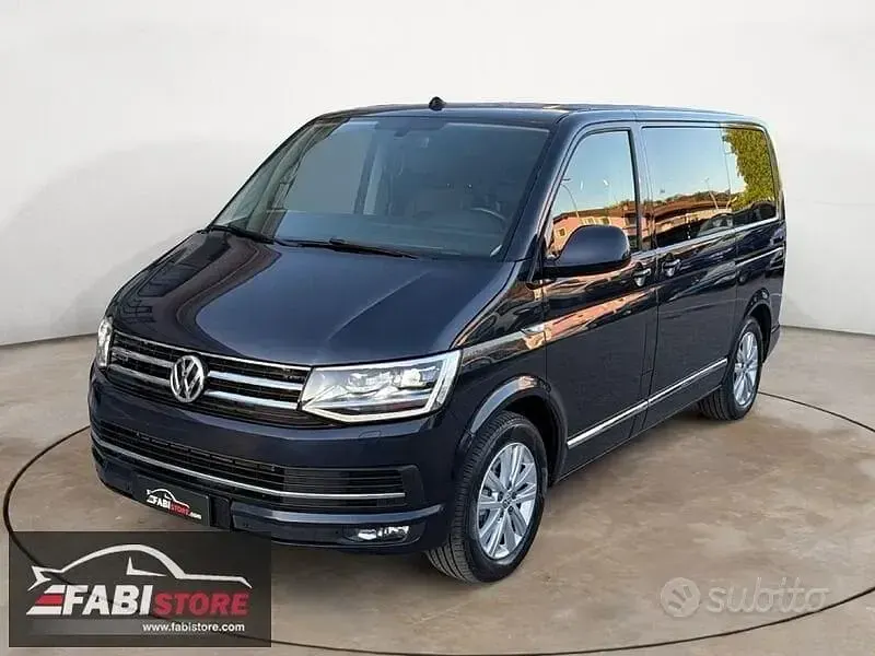 Usata VW Multivan 204 CV (150 kW) 2017 Blu Monovolume