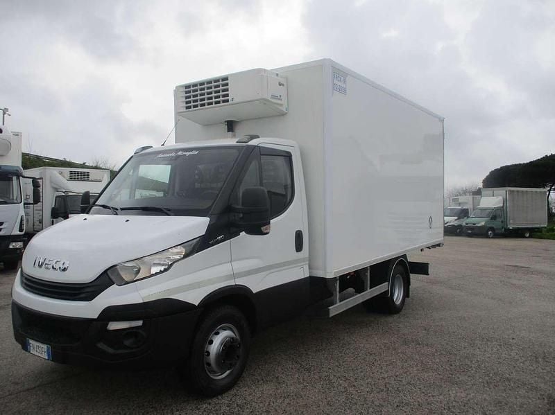 Usata Iveco Daily 145 CV (106 kW) 2018 Bianco