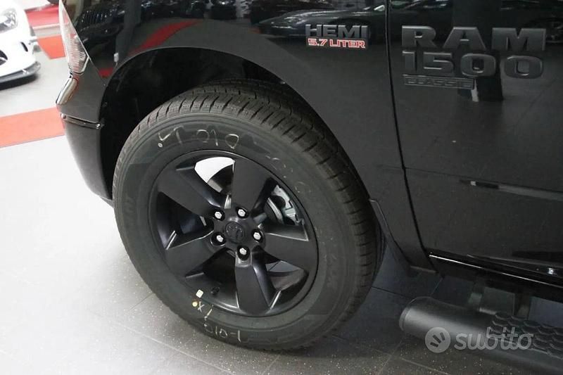 Uusi Dodge Ram 400 HP (294 kW) 2025 Musta Nouto