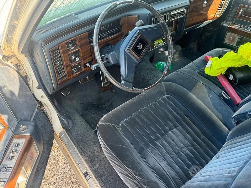 Usata Cadillac Seville 157 CV (115 kW) 1988 Bianco Berlina