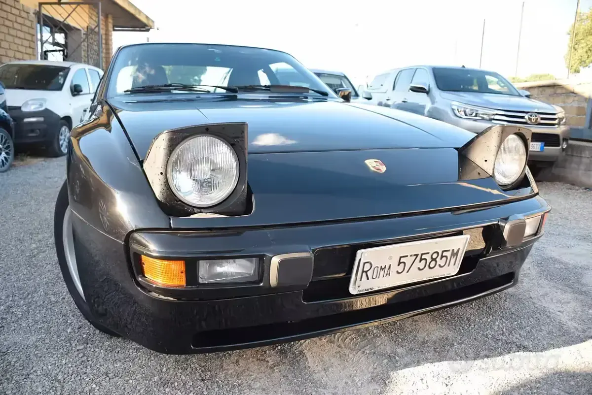 Usata Porsche 944 163 CV (119 kW) 1986 Nero Coupé