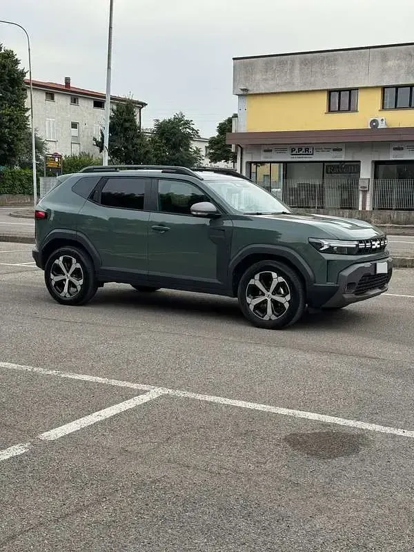 Usata Dacia Duster Journey 131 CV (96 kW) 2024 Verde SUV