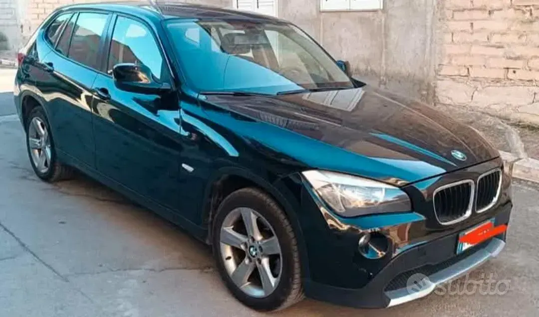 Usata BMW X1 143 CV (105 kW) 2010 Nero SUV