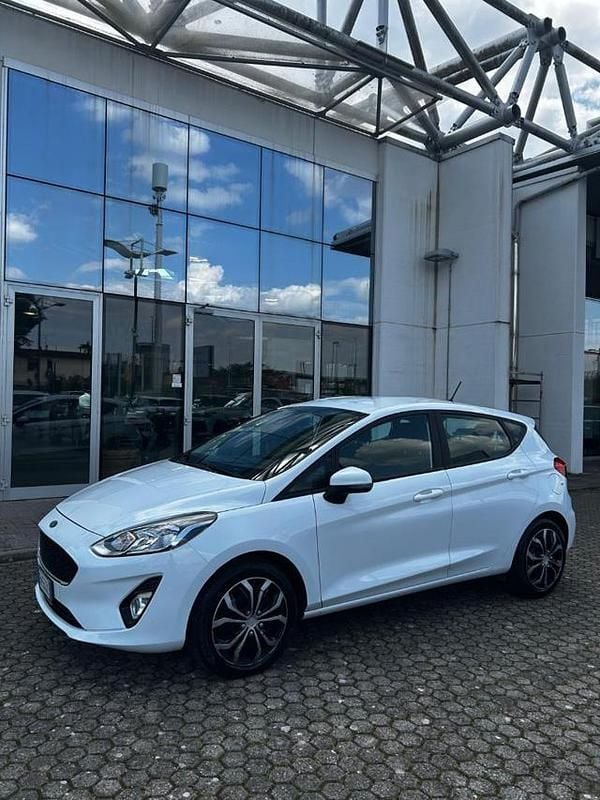 Usata Ford Fiesta Titanium 84 CV (61 kW) 2018 Bianco Utilitaria