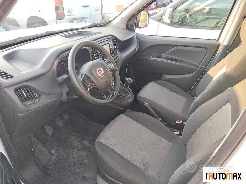Usata Fiat Doblò 120 CV (88 kW) 2019 Monovolume