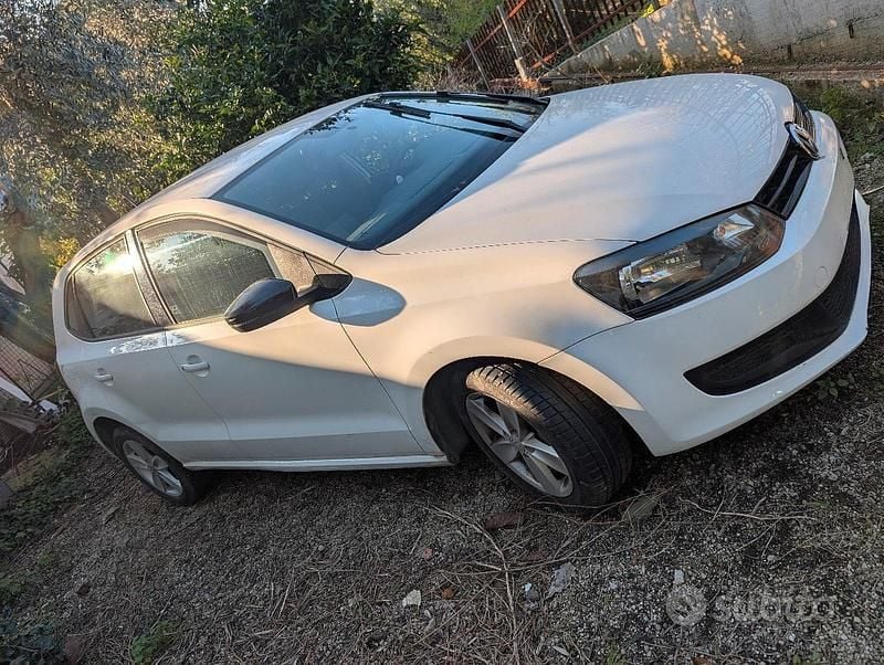 Usata VW Polo 75 CV (55 kW) 2012 Bianco Utilitaria