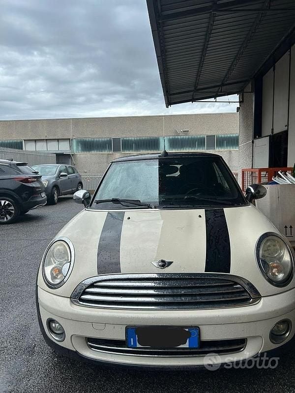 Usata Mini Cooper Cabriolet 116 CV (85 kW) 2009 Cabrio