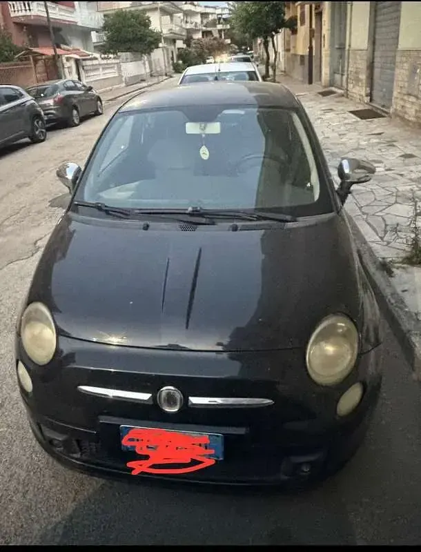 Usata Fiat 500 Lounge 75 CV (55 kW) 2008 Nero Utilitaria