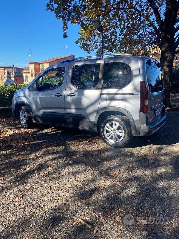 Usata Peugeot Rifter 2019 Grigio Monovolume