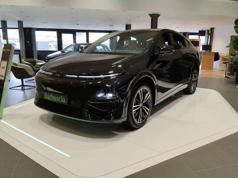 Blu/azzurro Nuova 2025 XPENG G6 RWD Standard Range SUV | 43.680 € - Immagine 1/4