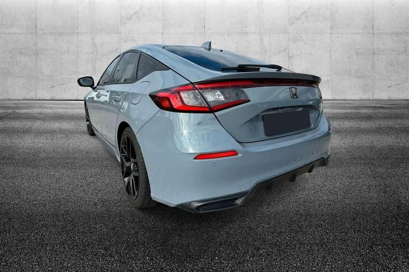 Usata Honda Civic Elegance 184 CV (135 kW) 2024 Grigio Berlina