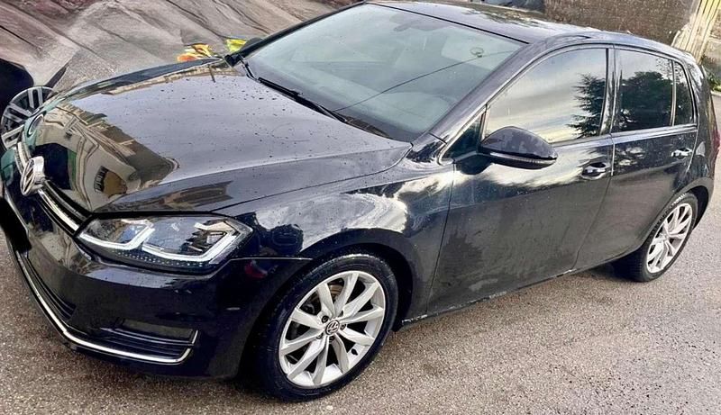 Usata VW Golf VII Highline 122 CV (89 kW) 2013 Berlina