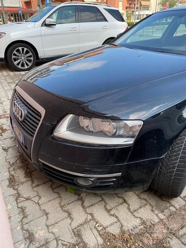 Nero Usata 2005 Audi A6 Tre volumi | 3000 € - Immagine 1/4