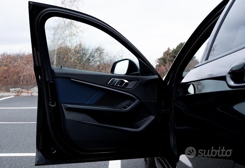 Usata BMW 118 150 CV (110 kW) 2019 Nero Utilitaria