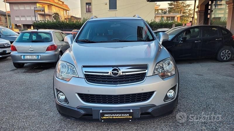 Usata Opel Antara 2011 Grigio SUV