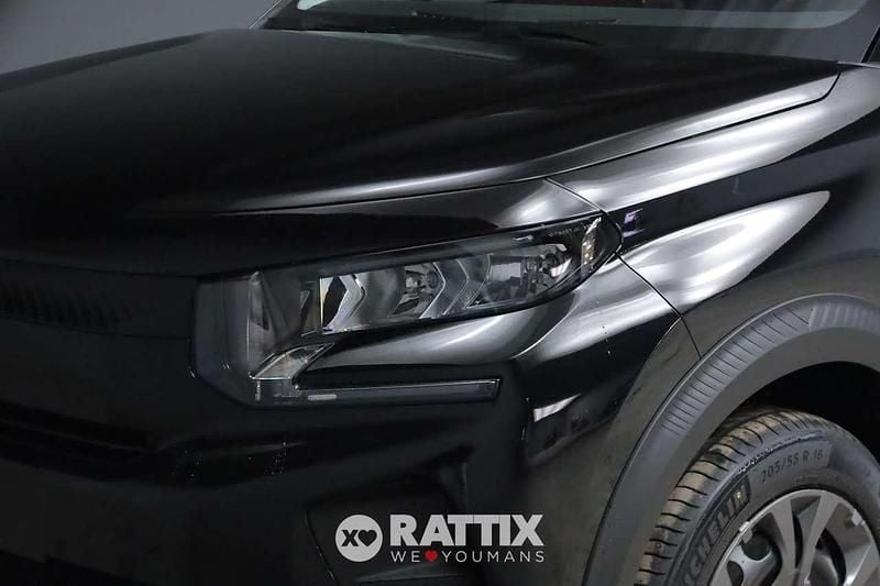 Nuova Citroën C3 PureTech 101 CV (74 kW) 2025 Night black Utilitaria