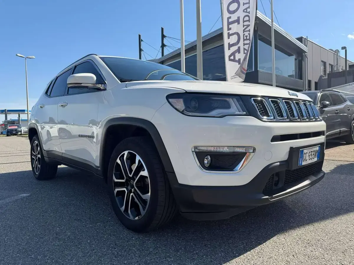 Usata Jeep Compass Limited 140 CV (102 kW) 2020 Bianco SUV